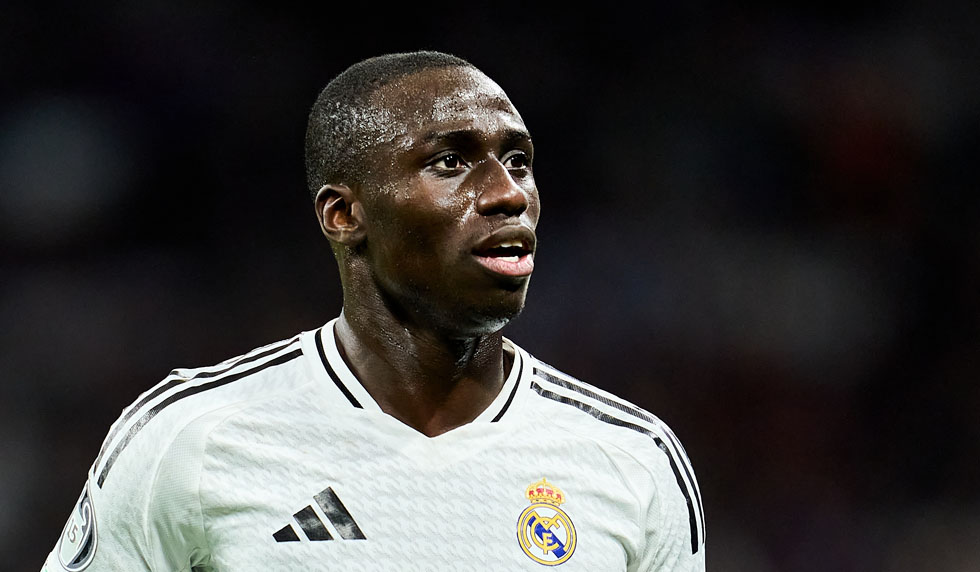 Erst-ein-Einsatz-seit-April-Mendy-schon-wieder-verletzt