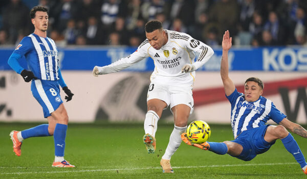 Kylian Mbappé Deportivo Alaves v Real Madrid