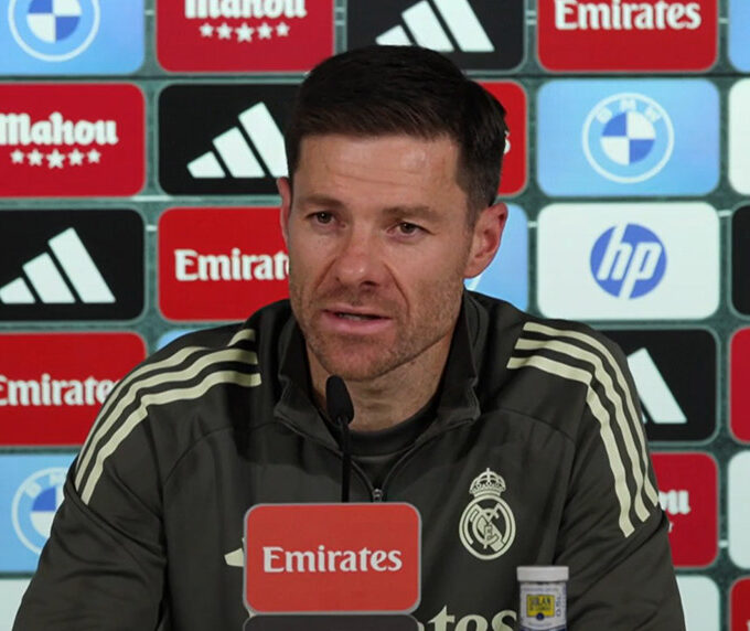 Xabi Alonso PK Real Madrid