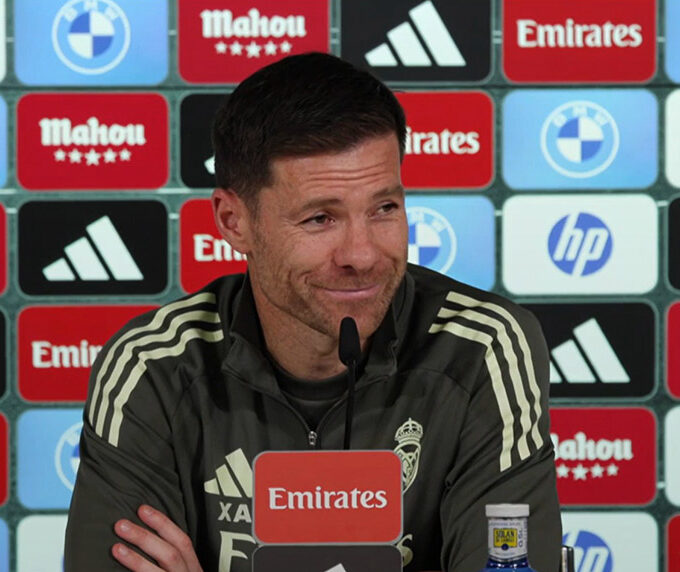 Xabi Alonso PK Real Madrid