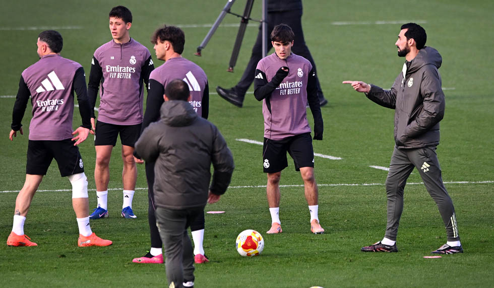 Arbeloas-erster-Kader-mit-f-nf-Castilla-Spielern-ohne-elf-Profis